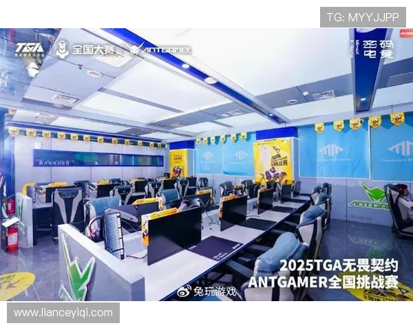 《2025年全球电竞赛事新格局揭示战队新策略与玩家转会趋势》 《2025年全球电竞赛事新格局揭示战队新策略与玩家转会趋势》