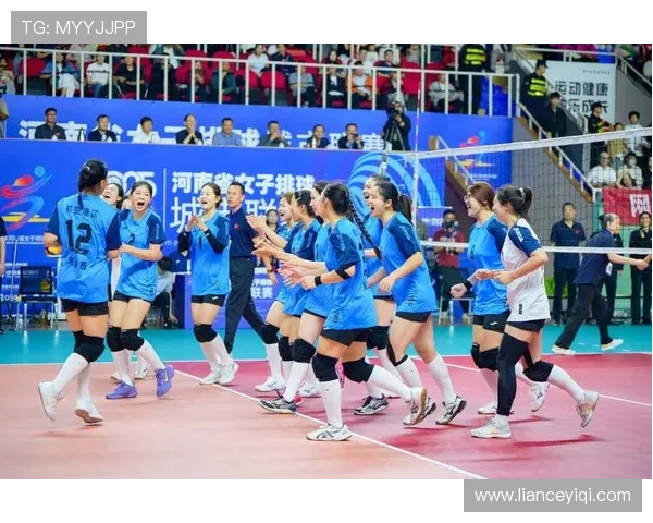 中国女排勇夺世界联赛总冠军再创辉煌激发全民体育热情