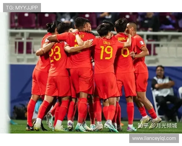 中国男足亚洲杯热身赛惊险逆转展现新气象年轻阵容赢得球迷掌声