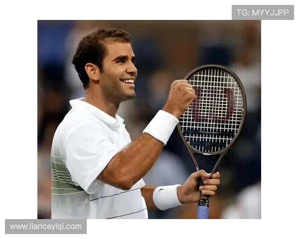 年轻球星在年终总决赛上演惊艳逆转掀起全球网坛新格局变革新篇章